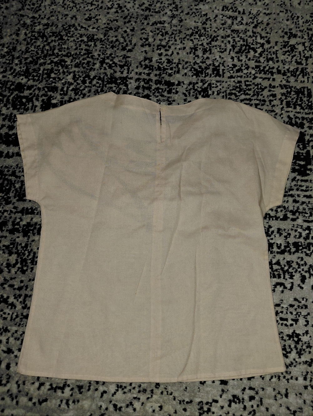Pierre Cardin Size 8 Vintage Linen Blend Cutout Top - Stylized Flame Sheer Mesh - Picture 7 of 9